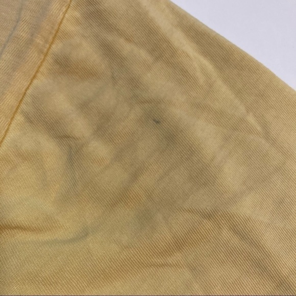 4/$20 Vintage Taz Shirt - Picture 9 of 10